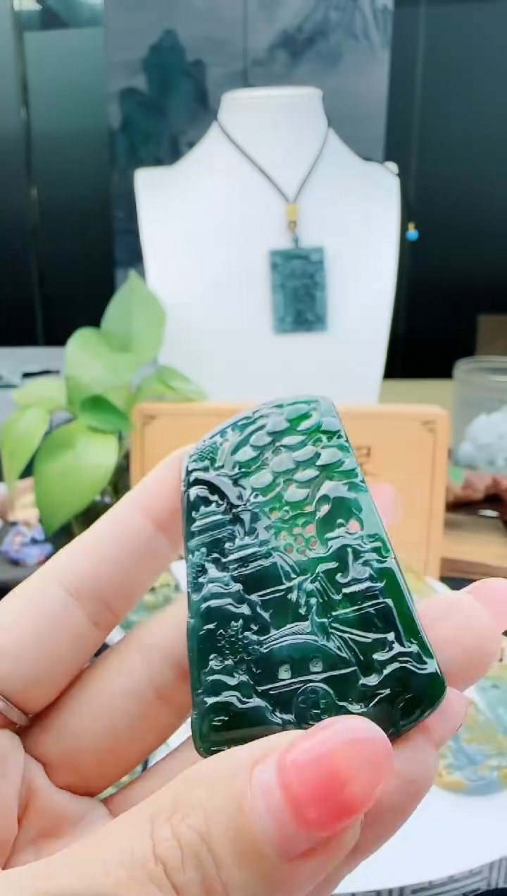 【闪购商品】翡翠颈饰未镶嵌11111111