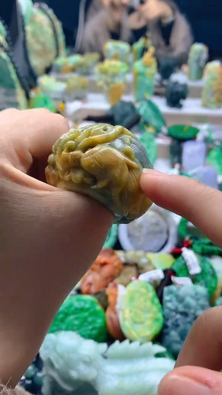 颈饰未镶嵌翡翠天然缅甸a货翡翠22.2