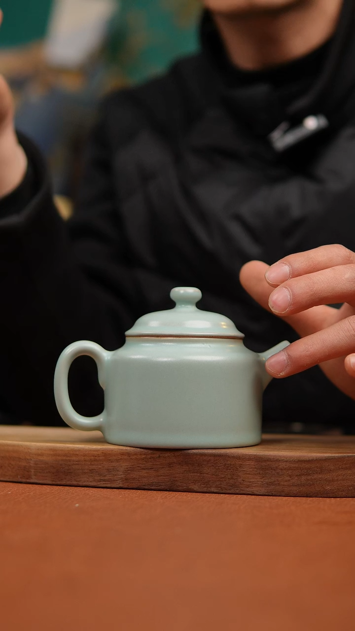 【闪购商品】瓷片原产地原矿仿古德钟壶微瑕福利