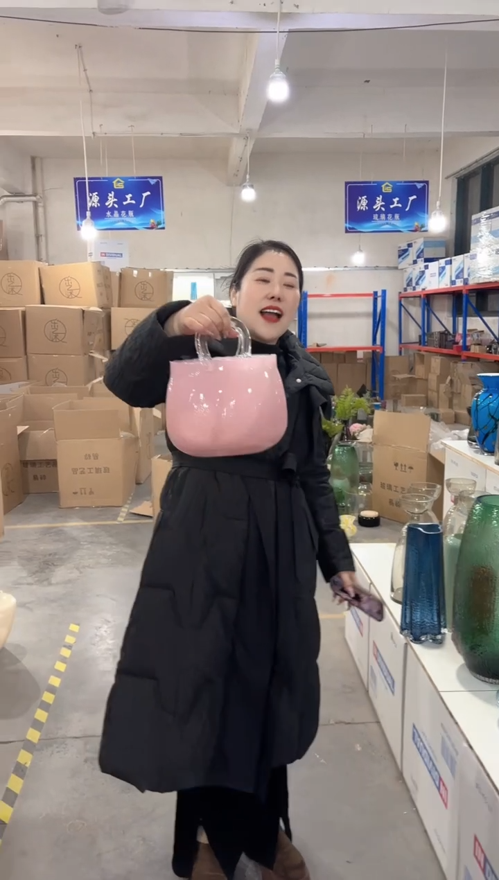 【闪购商品】玻璃C-唐总花瓶厂-微瑕--25TBT