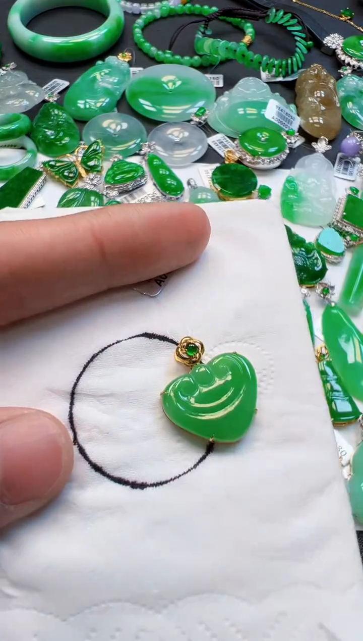 【闪购商品】定制翡翠18K金镶嵌1900元