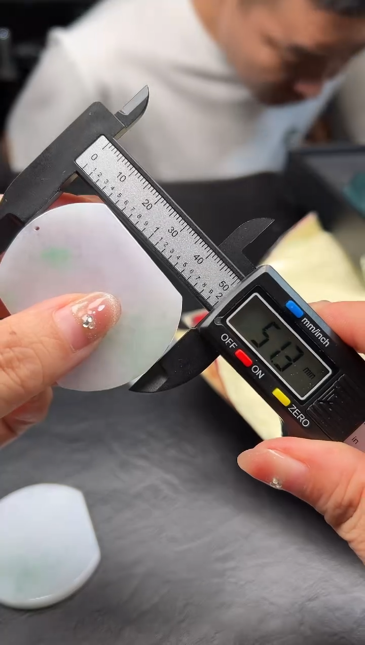 翡翠未镶嵌颈饰6122/多样性/发一件