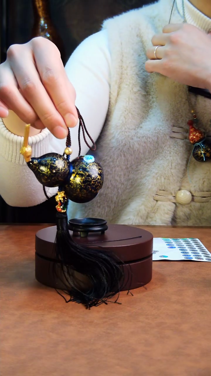 【闪购商品】364直播一物一图大漆酒葫芦送底座送挂绳