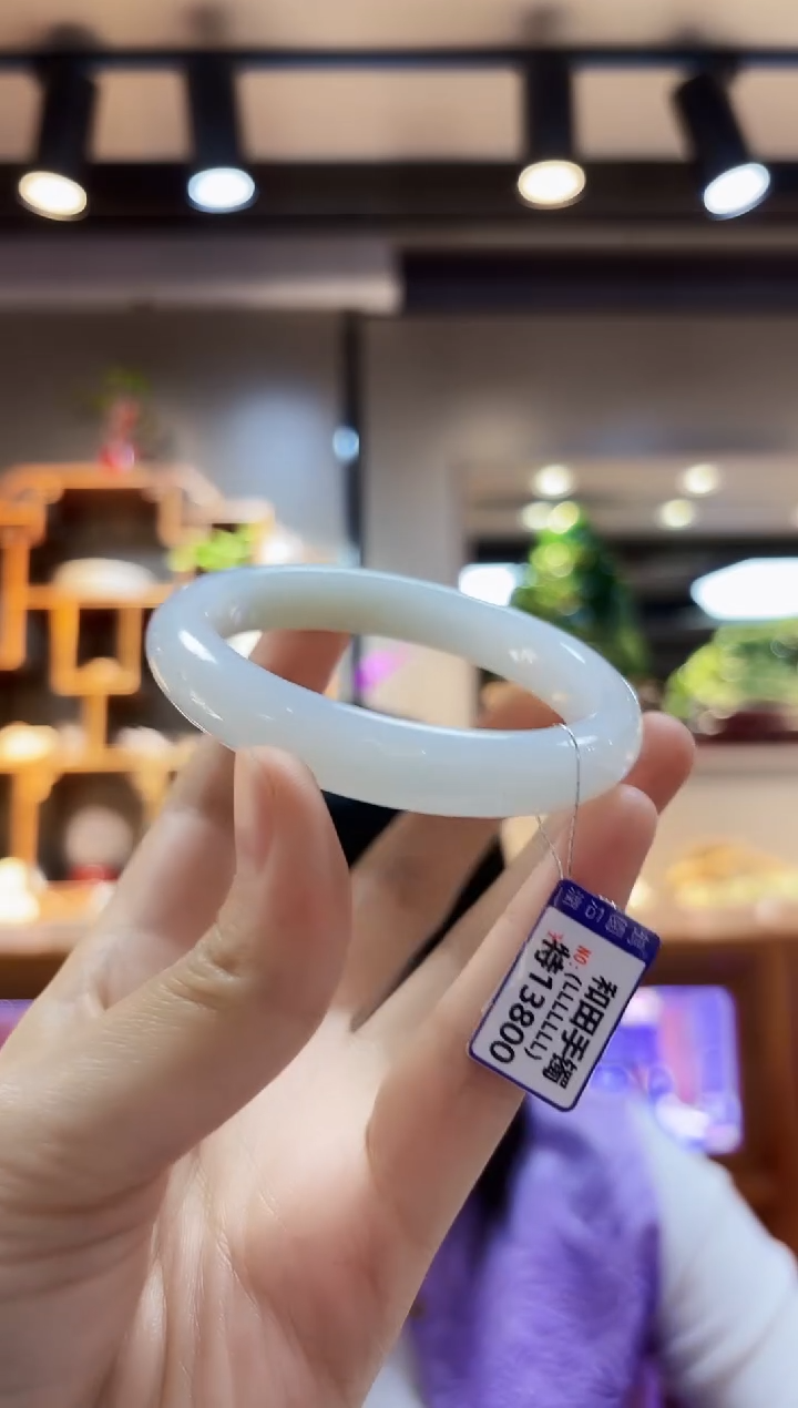 【闪购商品】和田玉未镶嵌手镯56.9