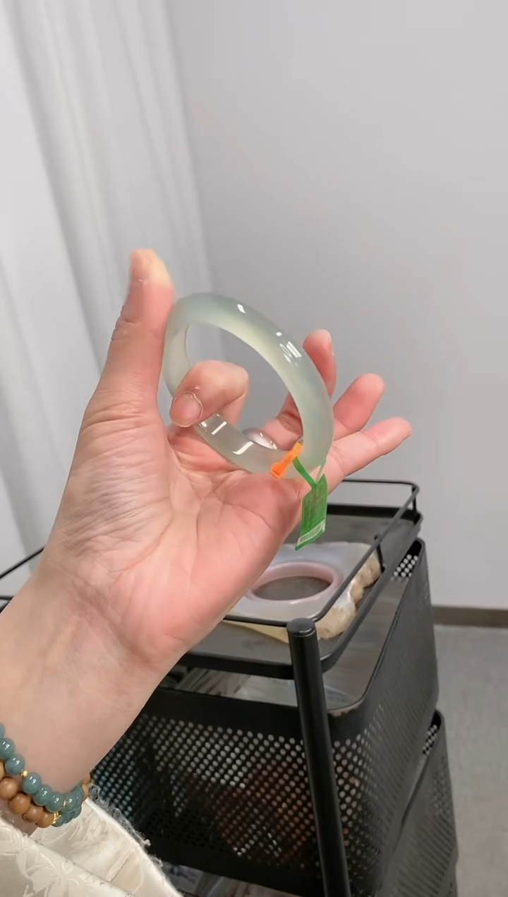 【闪购商品】玛瑙/玉髓手镯未镶嵌58圈