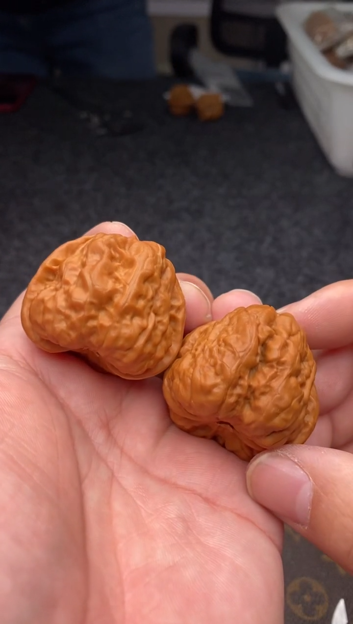 把件文玩核桃B106号40尺蛤蟆头