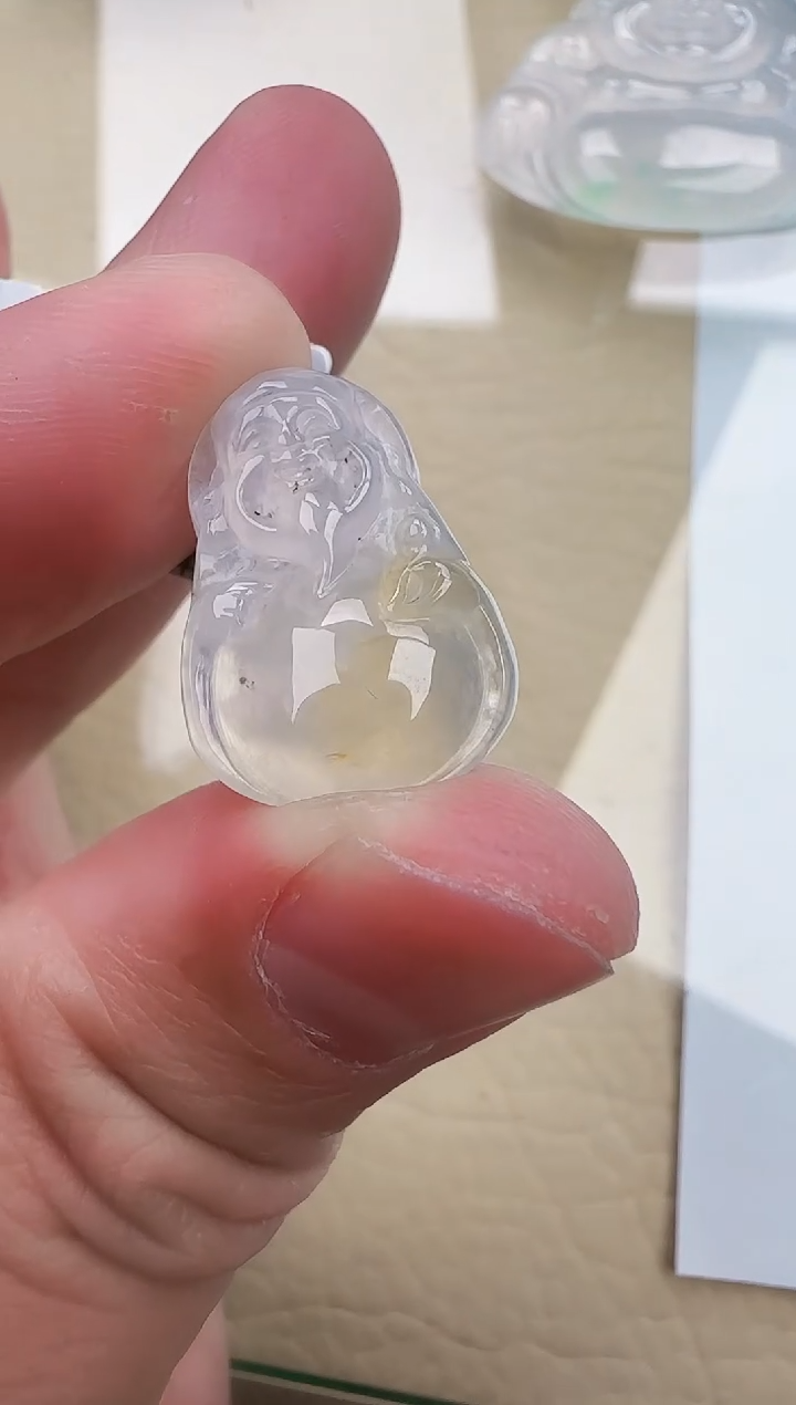 翡翠未镶嵌颈饰缅甸天然翡翠