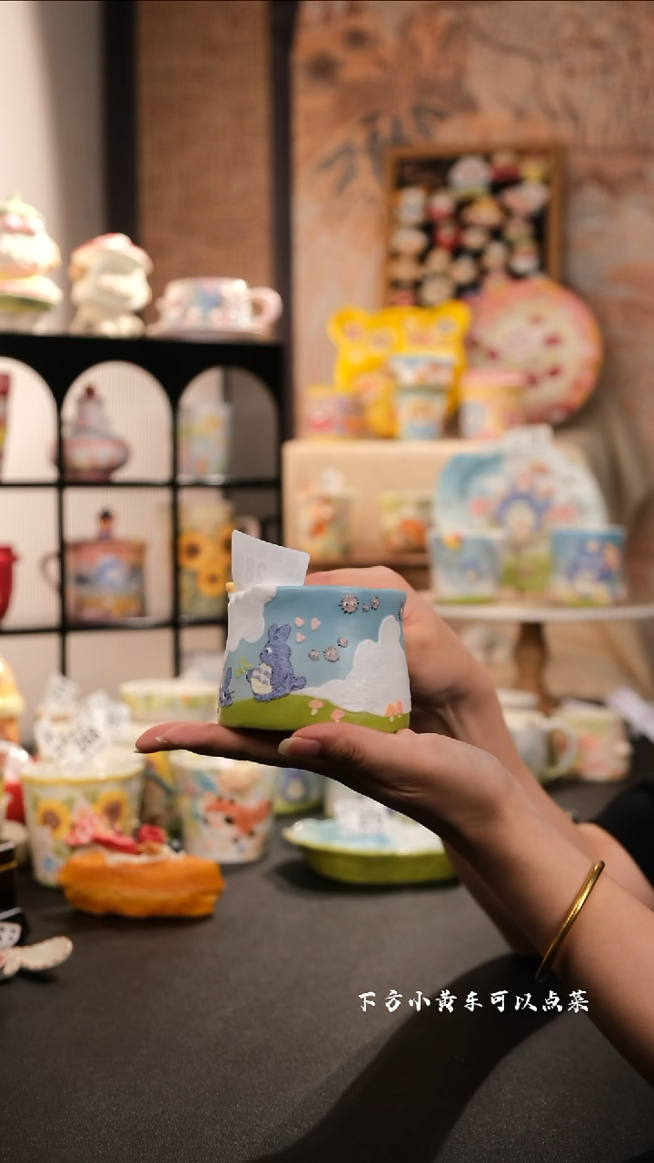 景德镇手工手绘创意设计款陶瓷280