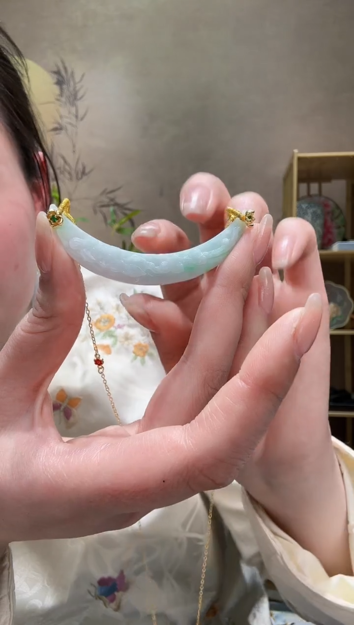 【闪购商品】翡翠颈饰未镶嵌吊坠