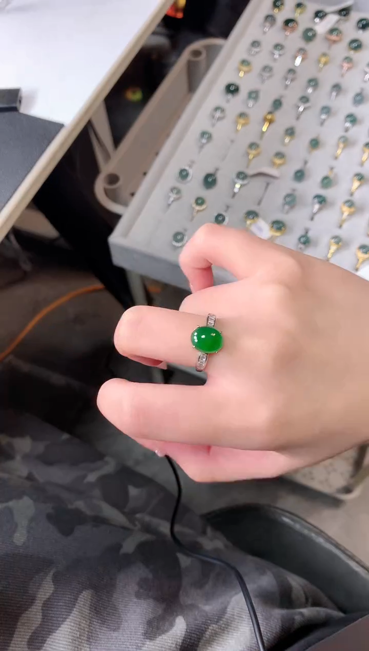 【闪购商品】翡翠戒指银S925镶嵌52141