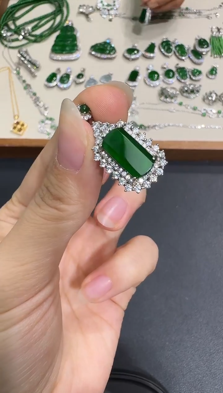 颈饰银S925镶嵌翡翠X1202-886-19