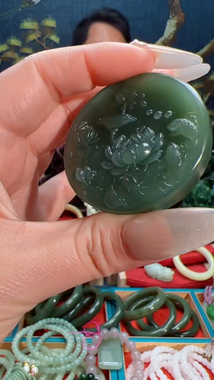 【闪购商品】和田玉吊坠未镶嵌1