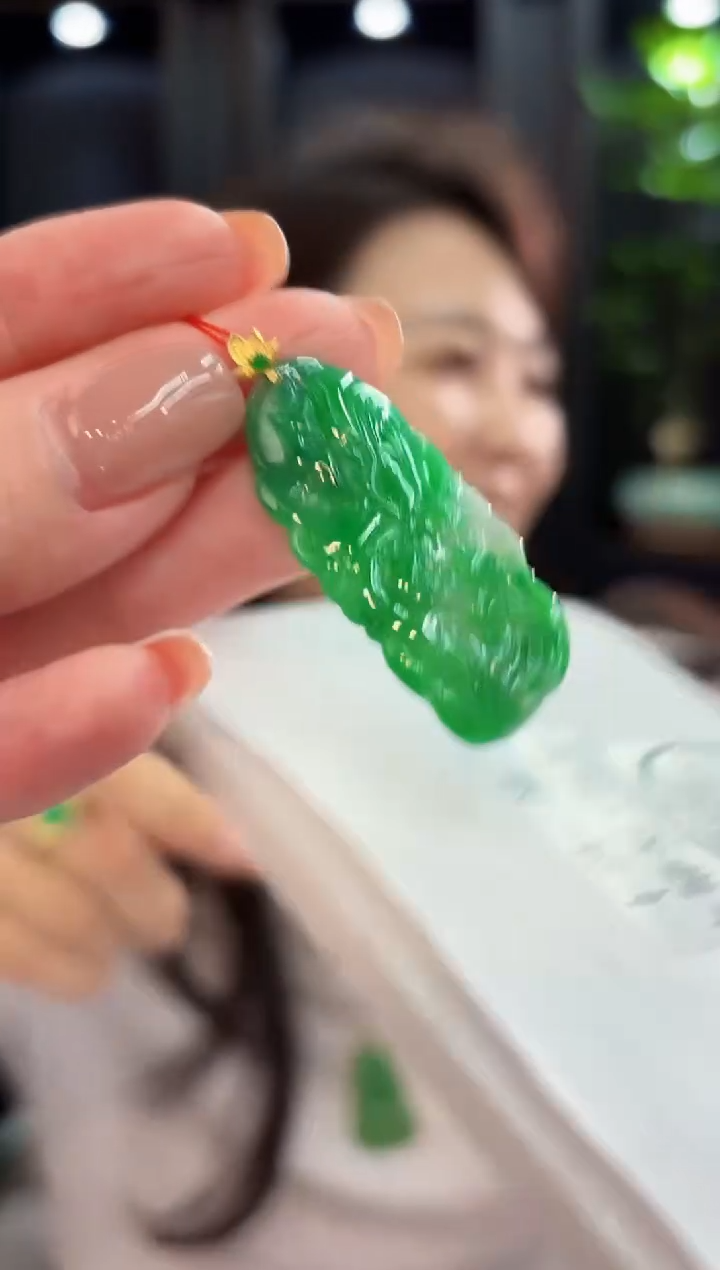 吊坠(不含链)18K金镶嵌翡翠 缅甸A货/支持复检/一件