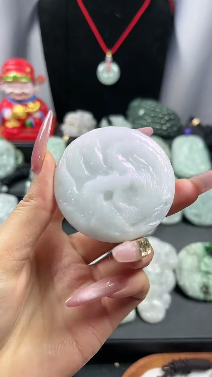 【闪购商品】翡翠颈饰未镶嵌凤凰