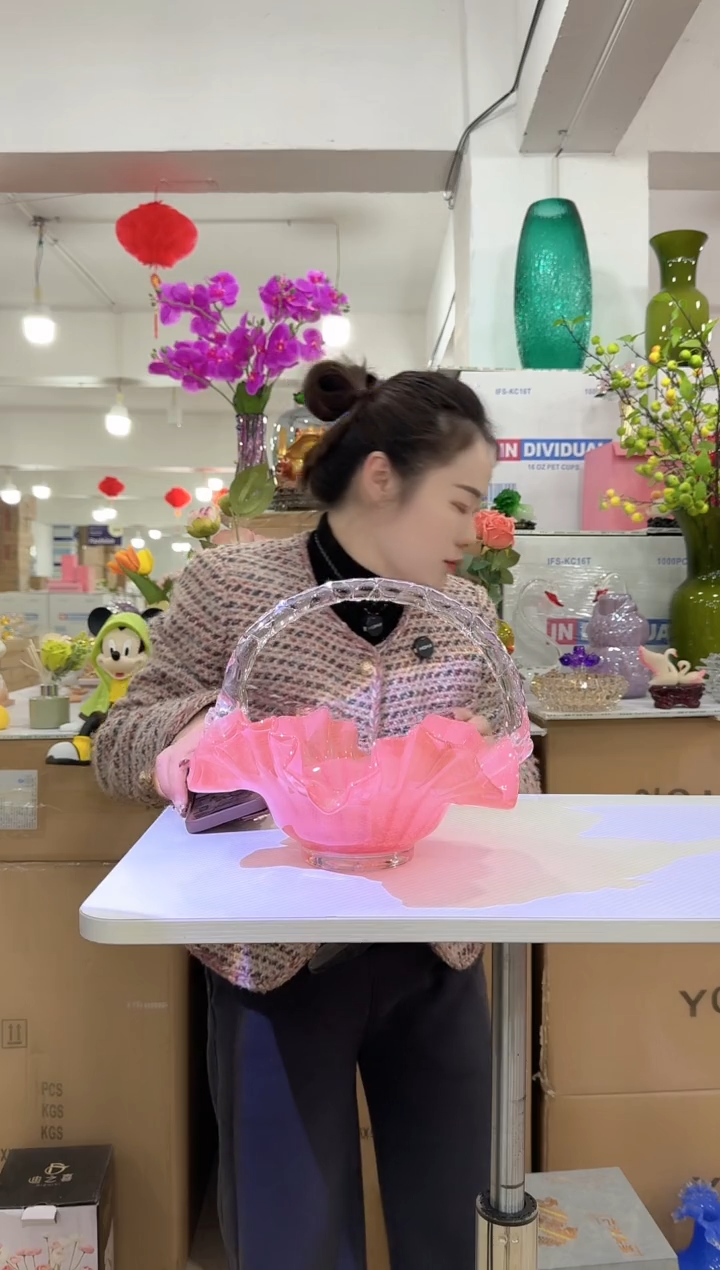 【闪购商品】无铅玻璃甄选花器-m-早