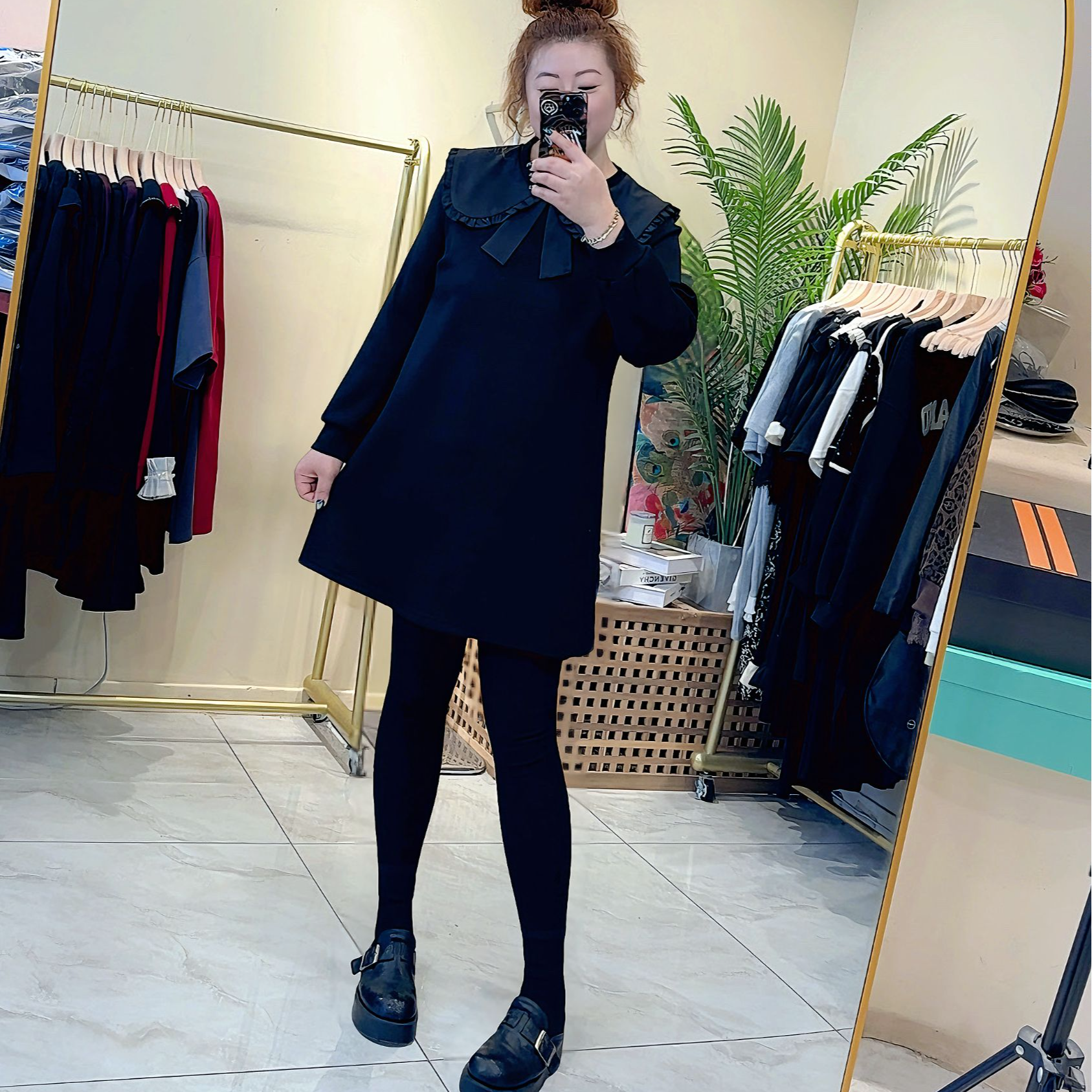 娃娃领净版连衣裙女 大码显瘦气质时尚百搭休闲秋冬