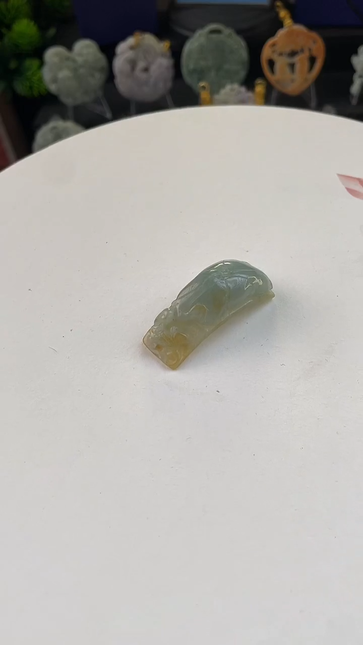 翡翠未镶嵌颈饰琳*手工定制默认微瑕主播介绍为准