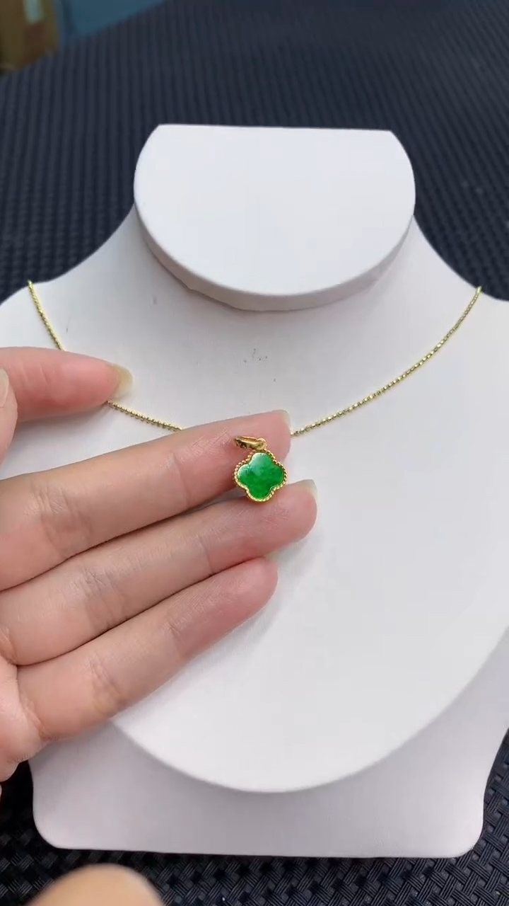 【闪购商品】翡翠颈饰银S925镶嵌            8