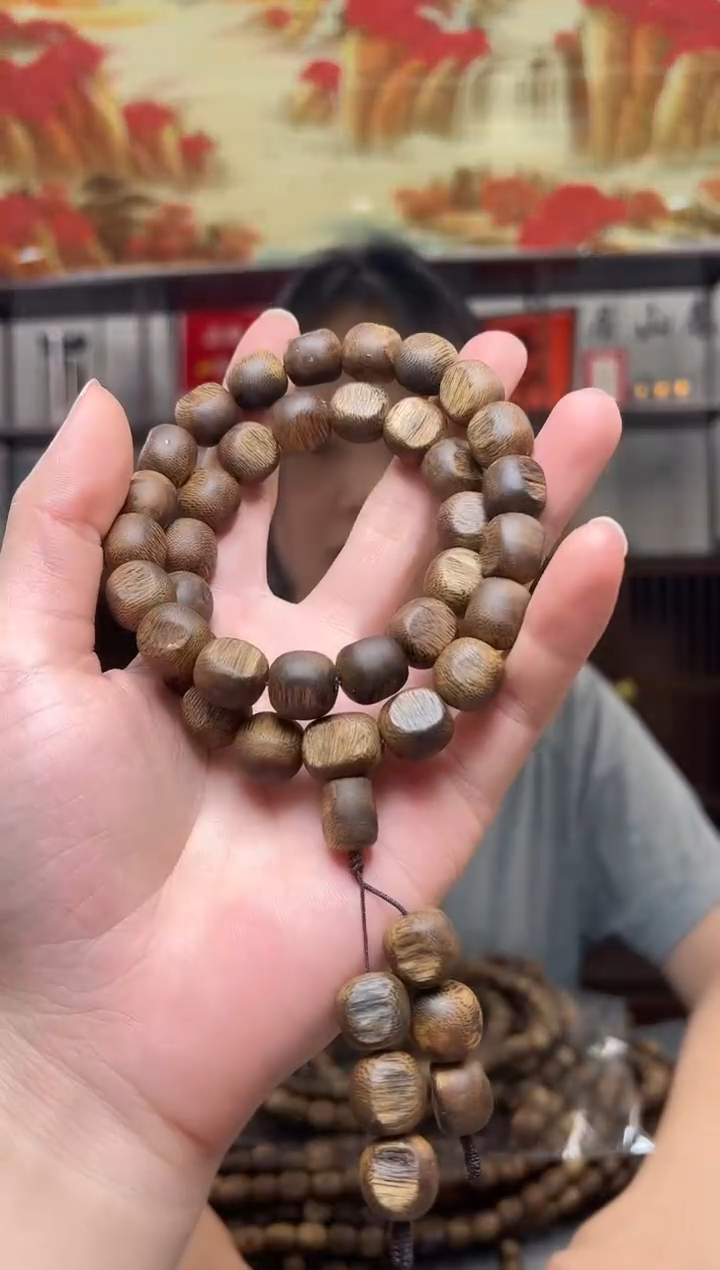 沉香碎屑沉香505号乌身随型q1.3大留疤沉浮双圈多样性发一36