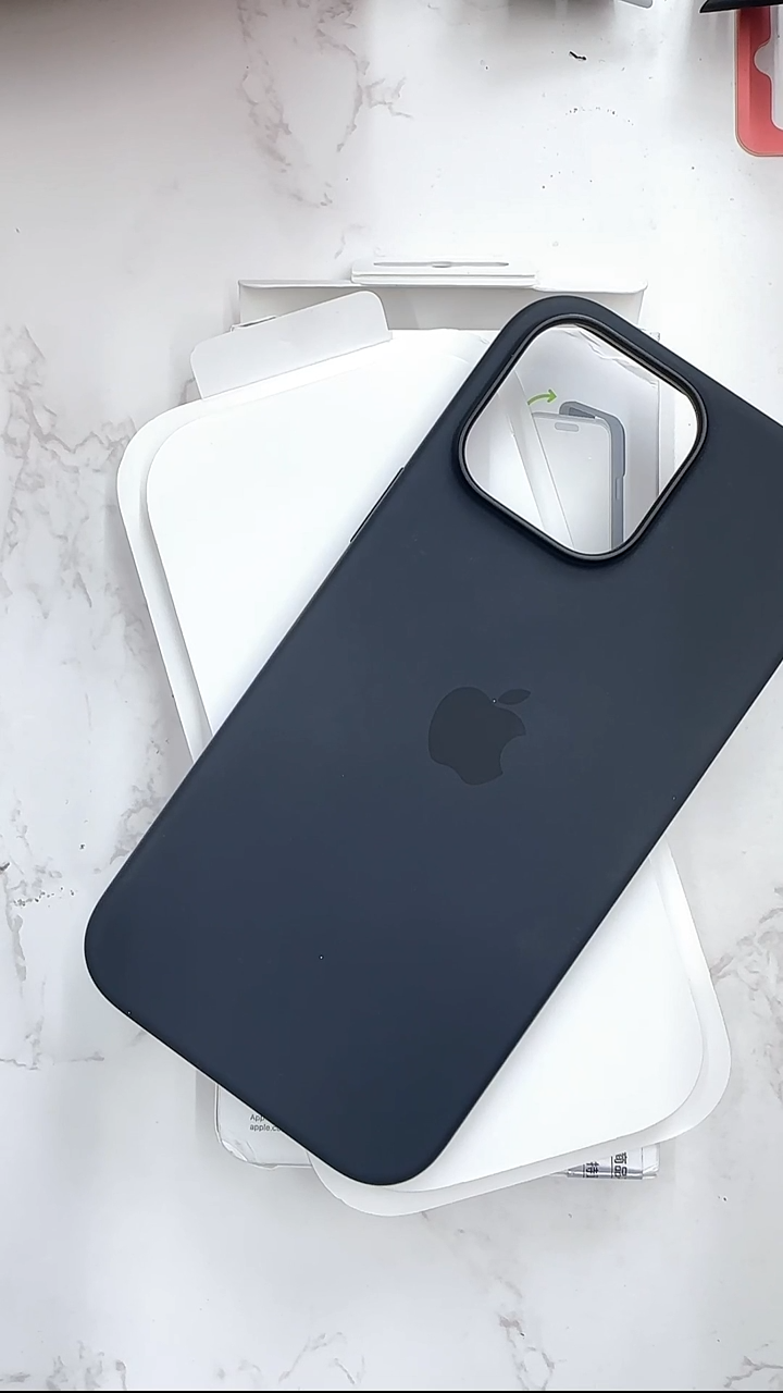 准新品日**明16pm 黑色液态硅胶 99新 