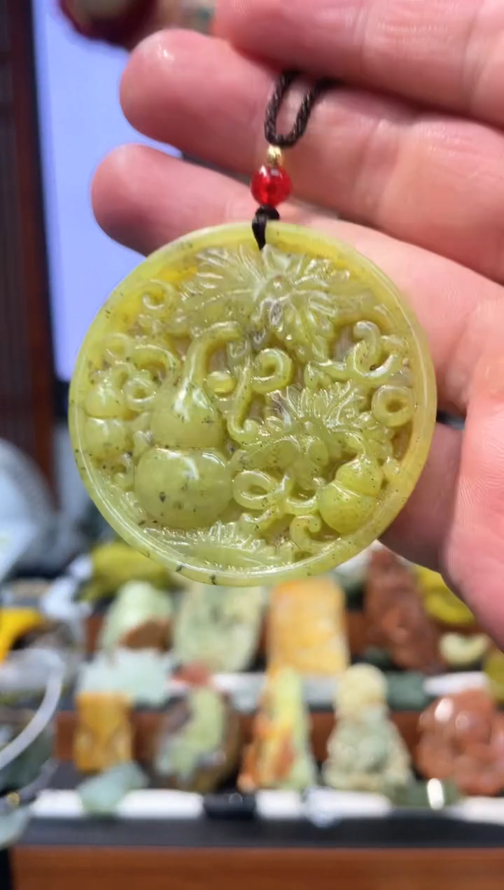 【闪购商品】岫玉吊坠未镶嵌·