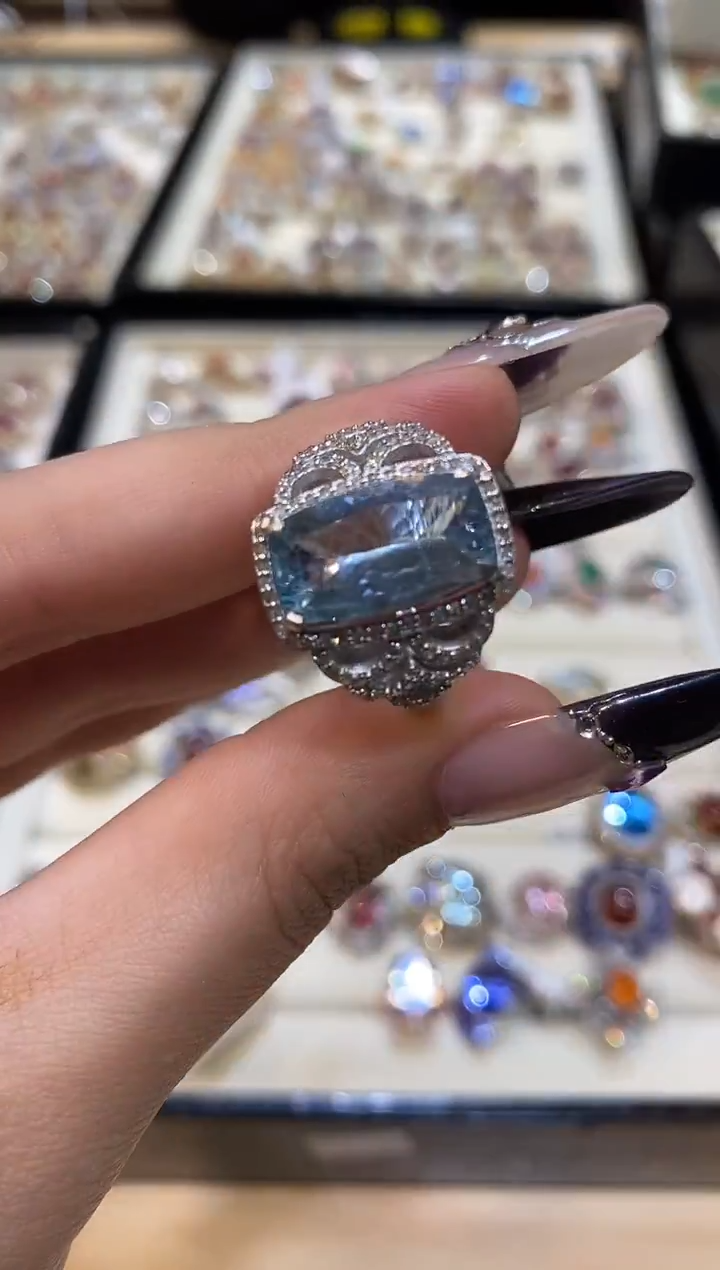 银S925镶嵌戒指定制海蓝宝石d****5楚楚珠宝中古甄选不退换