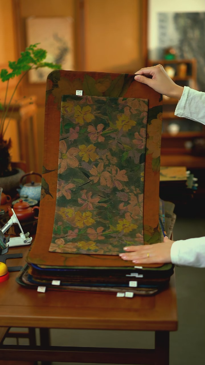 大木棉花加小花意 