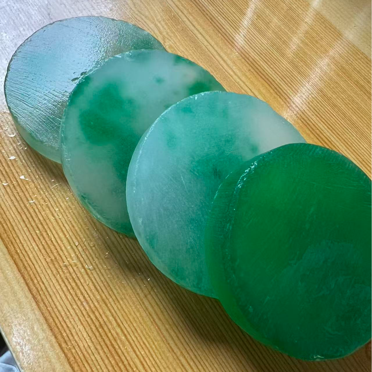 【免费加工】纯天然缅甸翡翠冰飘花定制手镯芯