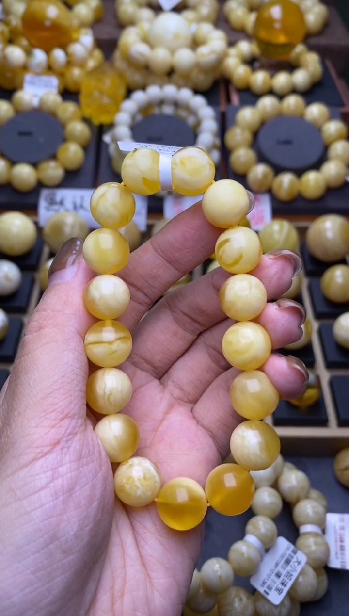 【闪购商品】琥珀裸石未镶嵌 大小姐珠宝严选98