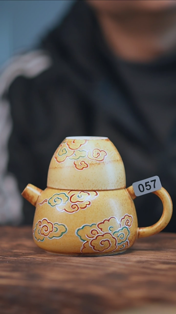 【闪购商品】057景德镇手绘五彩祥云套装