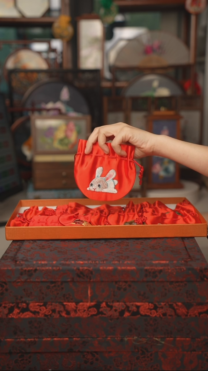 扇子12生肖锦囊 拍下备注生肖