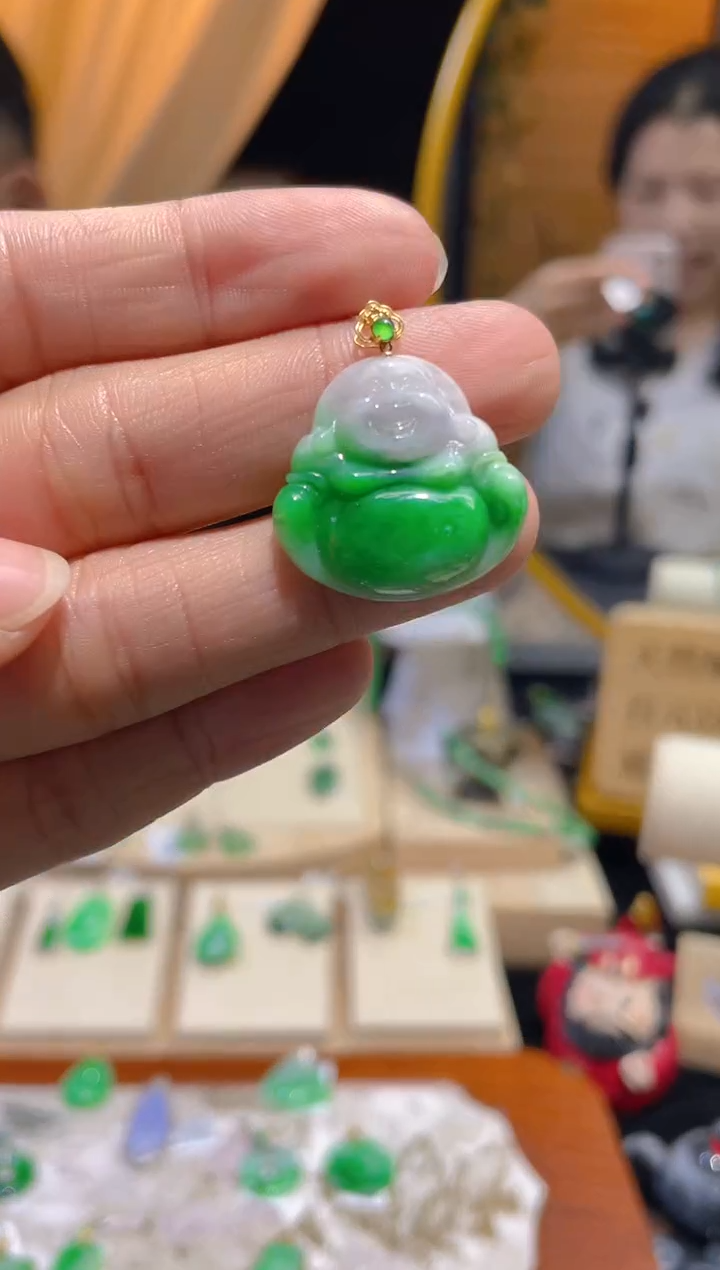 【闪购商品】翡翠颈饰18K金镶嵌假一赔三