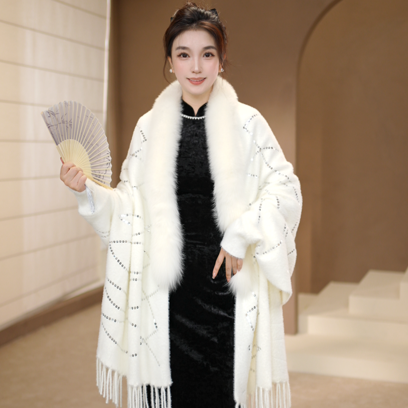 【千金归来】秋冬狐狸毛披肩斗篷外套