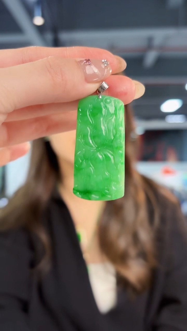 【闪购商品】翡翠颈饰18K金镶嵌缅料A货/支持复检/一件