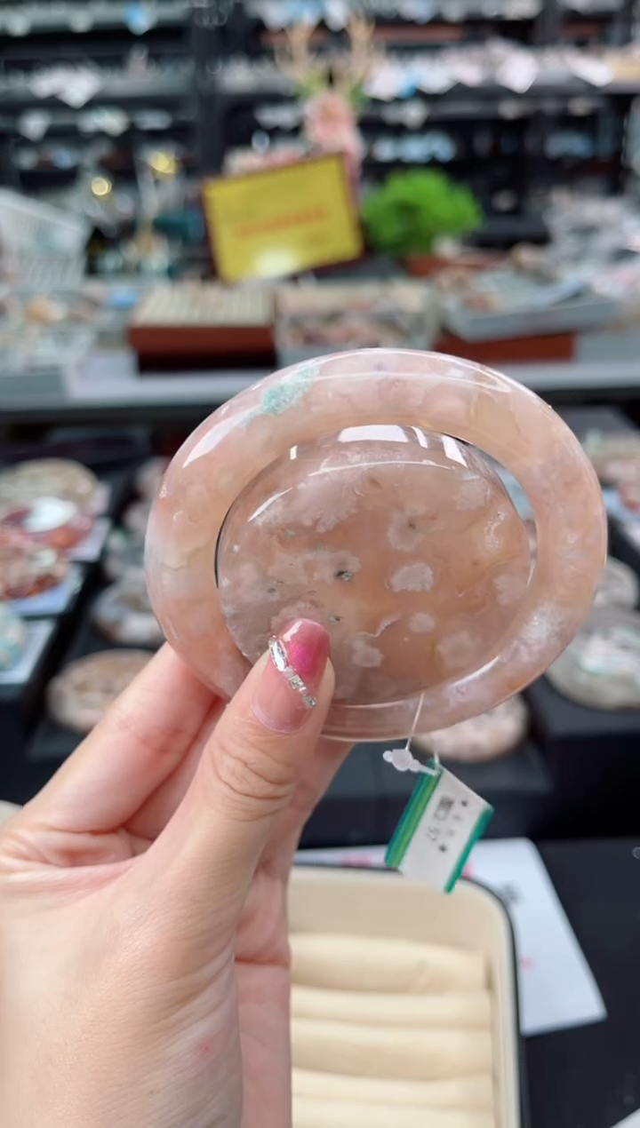 【闪购商品】石英质玉手镯未镶嵌57圈口（赠品镯心）6511587