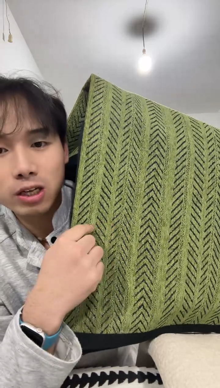 雪尼尔110*240+110*180  绿色鱼骨纹+（70*70）*2