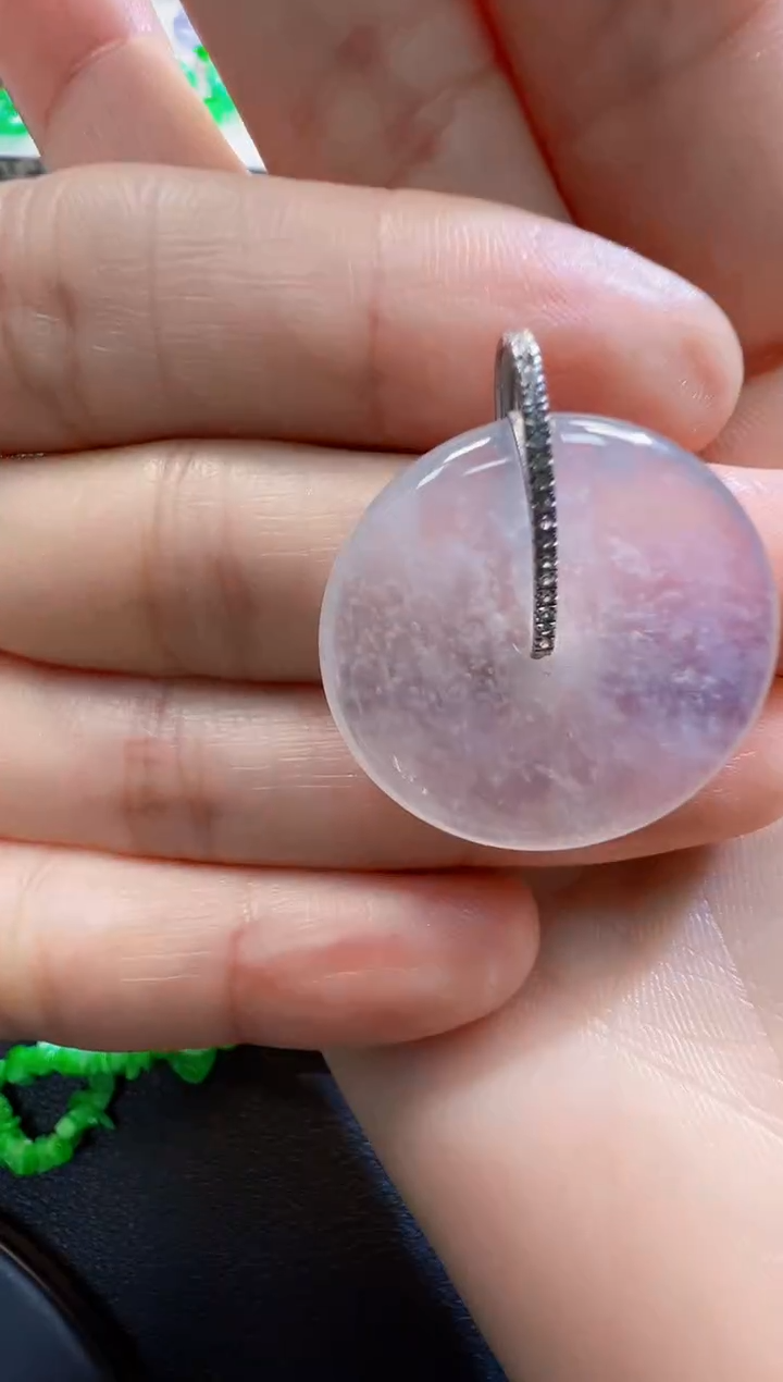 翡翠18K金镶嵌吊坠(不含链)6500