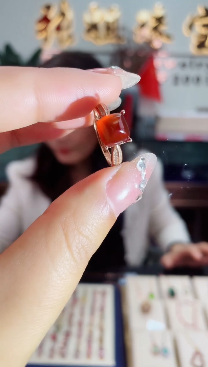 【闪购商品】石榴石戒指银S925镶嵌戒指