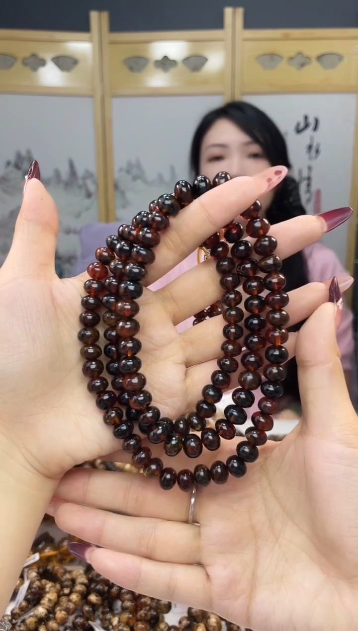 【闪购商品】琥珀裸石未镶嵌9+车厘子108