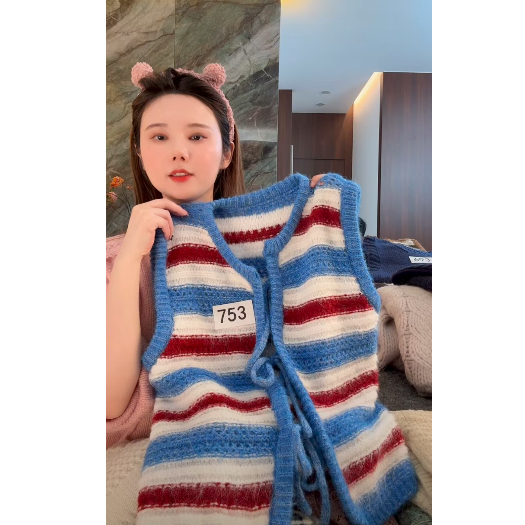 753 韩系撞色条纹无袖针织马甲背心减龄上衣