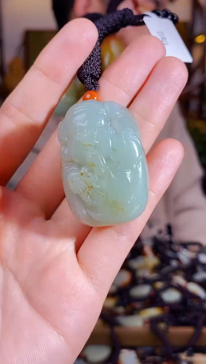 【闪购商品】和田玉颈饰未镶嵌1