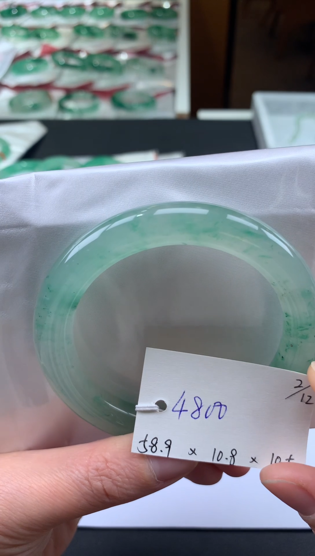 【闪购商品】石英质玉手镯未镶嵌天然玉石非洲翠手镯