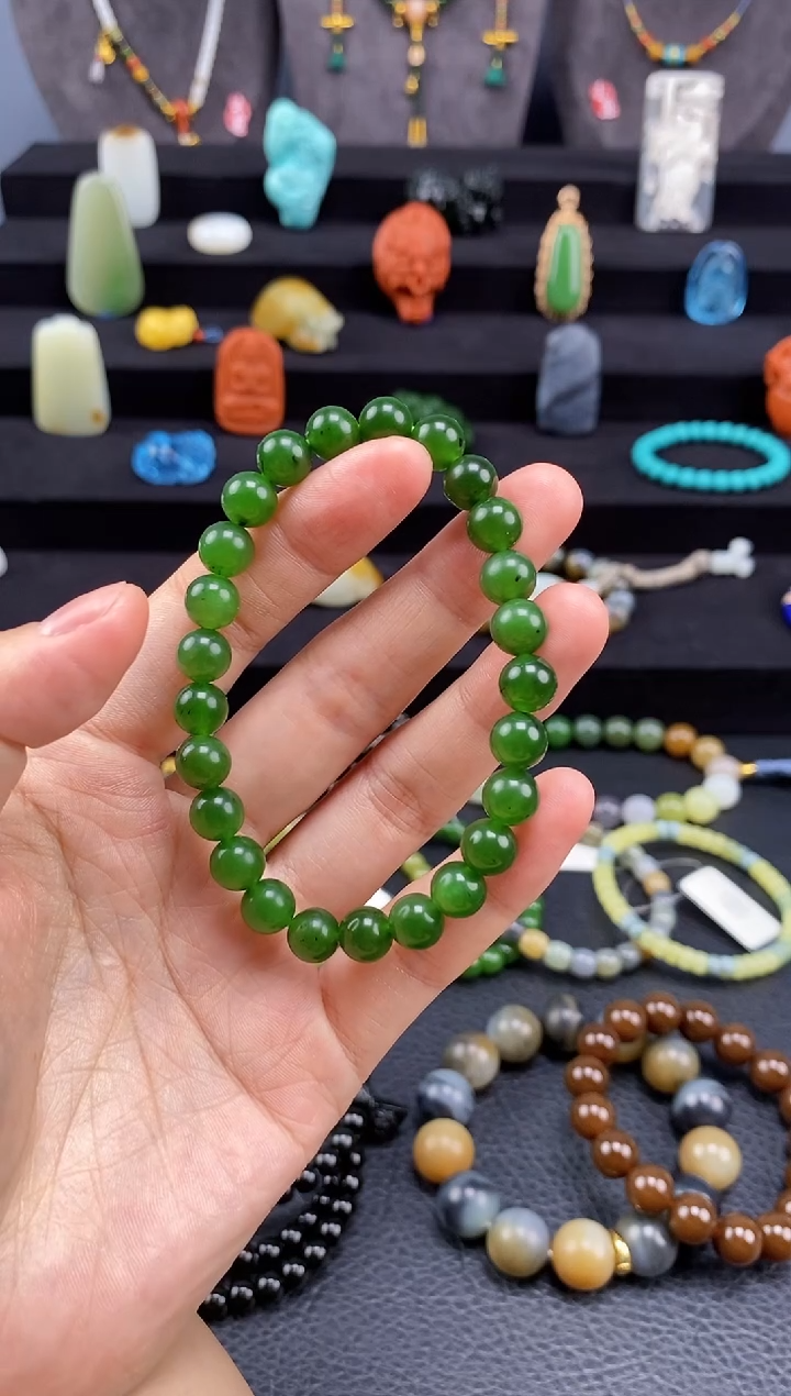 手串未镶嵌和田玉8mm碧玉圆珠