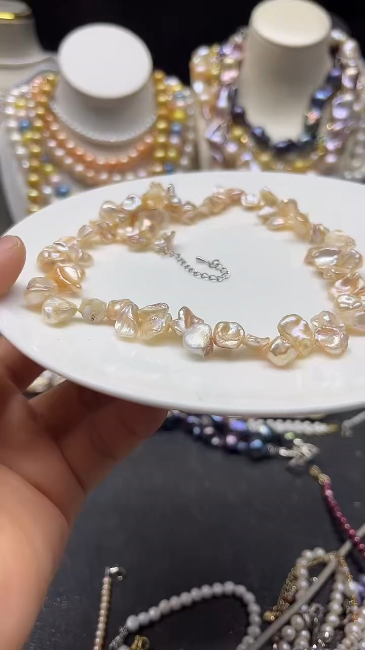 颈饰未镶嵌淡水珍珠多人