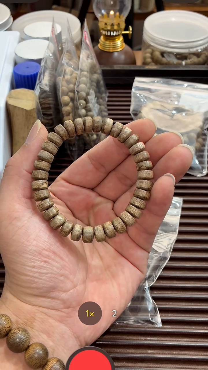 沉香手串正区老西马0.97尺寸8克+