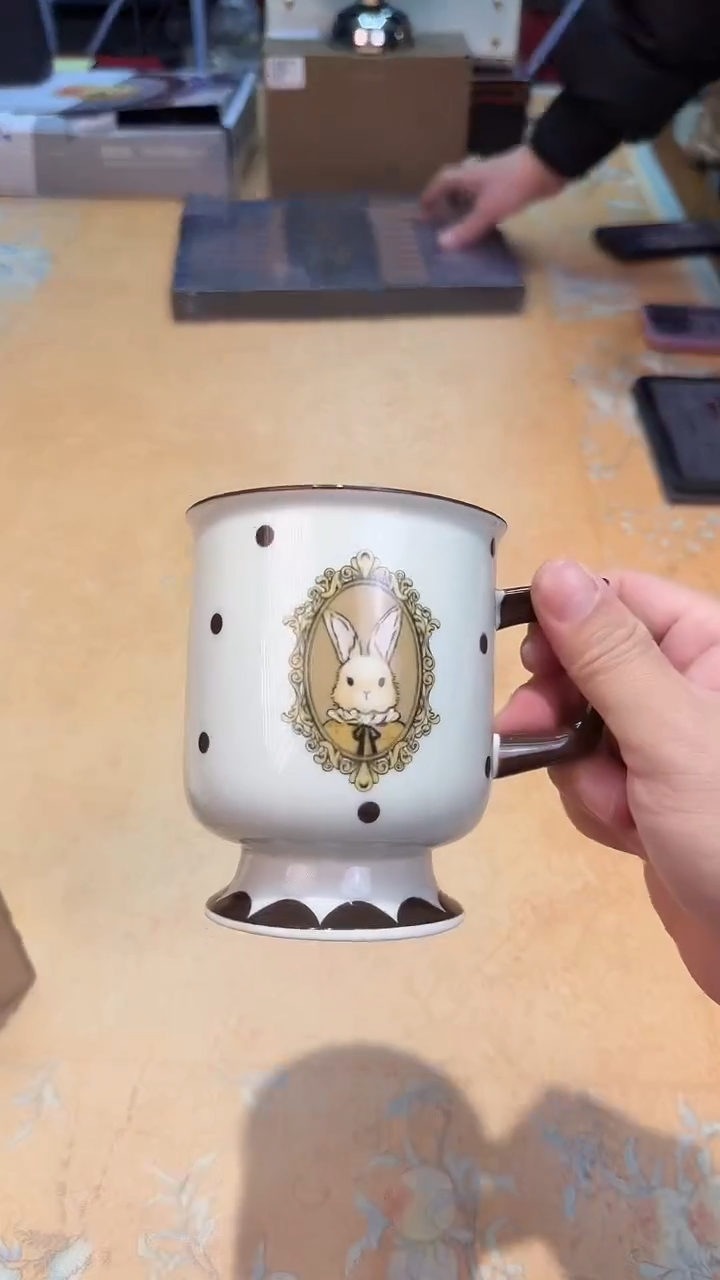 瓷片494************