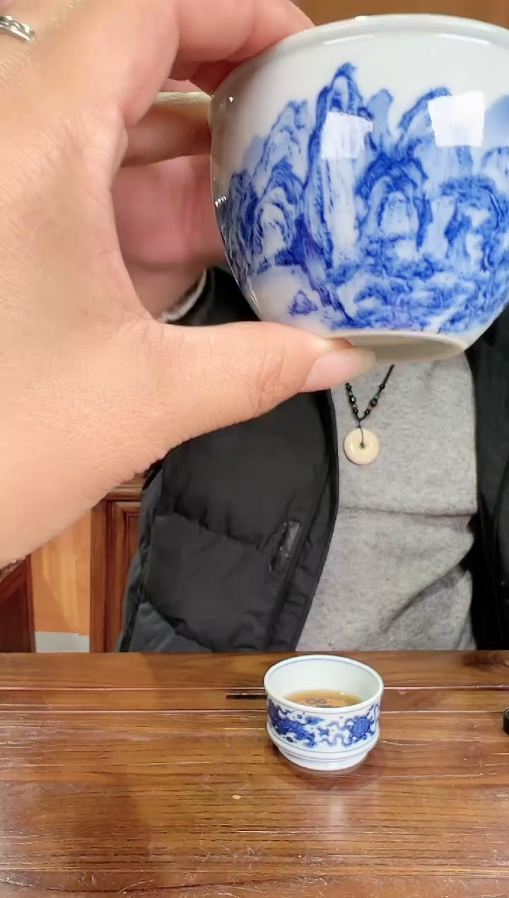 【闪购商品】玉汝柴窑青花山水缸杯
