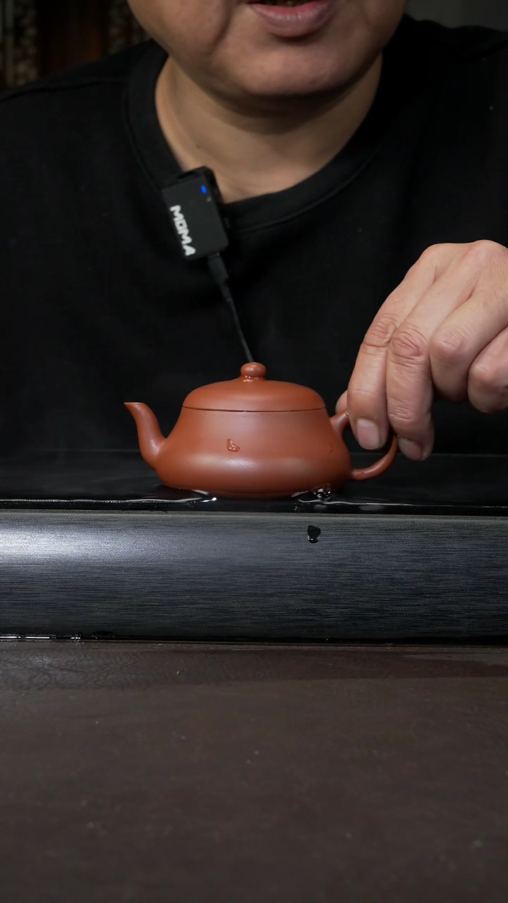 【闪购商品】紫砂茶壶朱泥 君德100cc 023