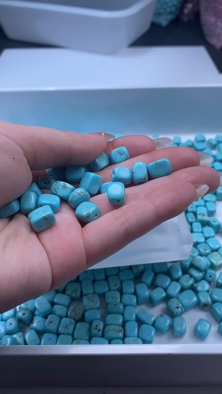 未镶嵌颈饰玛瑙/玉髓w1192绿松方糖随型9*6mm*10颗