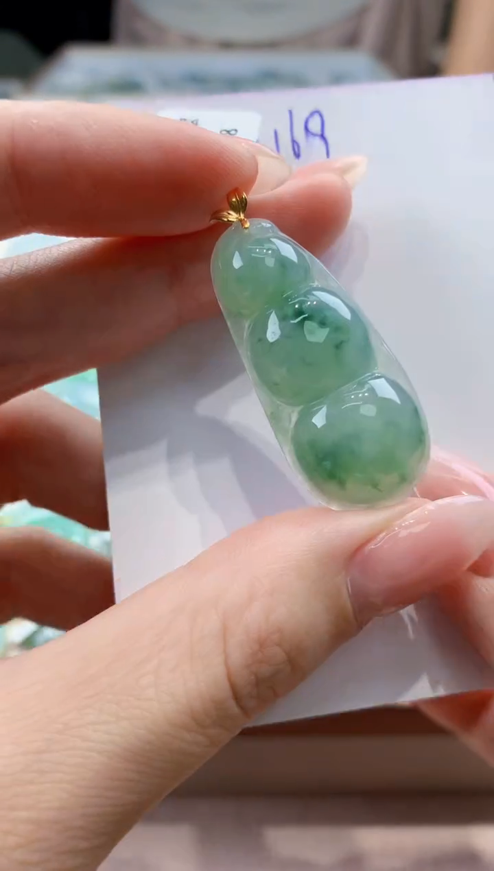 翡翠18K金镶嵌颈饰 天然缅甸a货翡翠